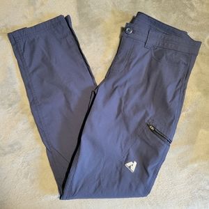 Eddie bauer, size 6, navy blue